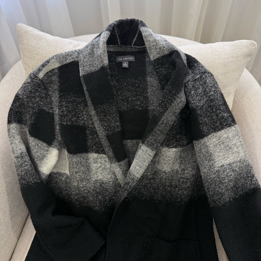 The Limited Sweater Coat in Black Ombré - Picture 2 of 7